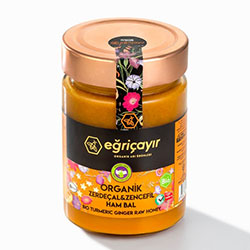 Eğriçayır Organic Raw Honey with Turmeric & Ginger 415g