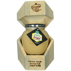 Engür Organic Creamed Flower Honey 470g